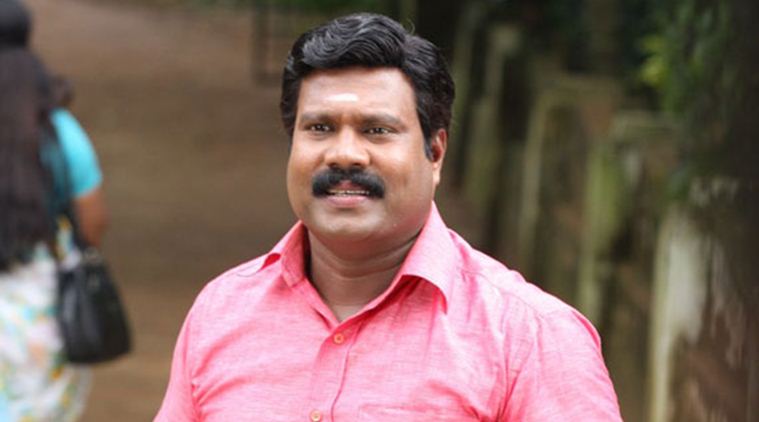 കലാഭവന് മണിയുടെ മരണത്തില് ദുരൂഹത: മണിയുടെ കുടുംബം സമരത്തിനോരുങ്ങുന്നു കലാഭവന് മണിയുടെ മരണത്തില് ദുരൂഹത: മണിയുടെ കുടുംബം സമരത്തിനോരുങ്ങുന്നു