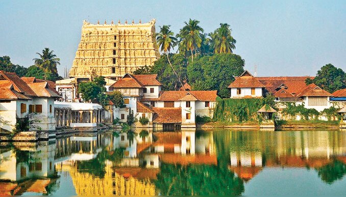 പ ത്മ തീ ർ ത്ഥക്കു ള ത്തി ലി റ ങ്ങി രാജകുടുംബത്തിന്‍റെ പ്രതിഷേധം | News ...