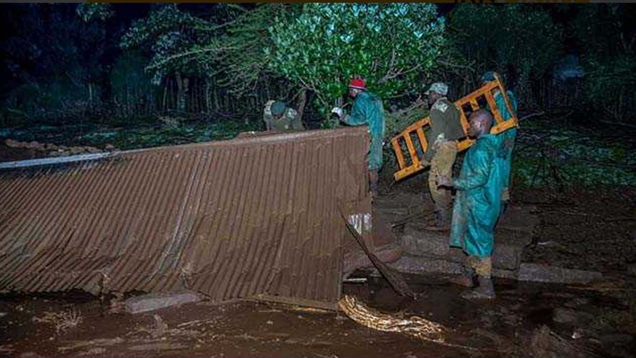 കെനിയയില് ഡാം തകര്ന്ന് 21 മരണം കെനിയയില് ഡാം തകര്ന്ന് 21 മരണം