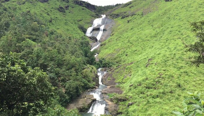 ഇവിടുത്തെ കാറ്റാണ് കാറ്റ് ഇവിടുത്തെ കാറ്റാണ് കാറ്റ്