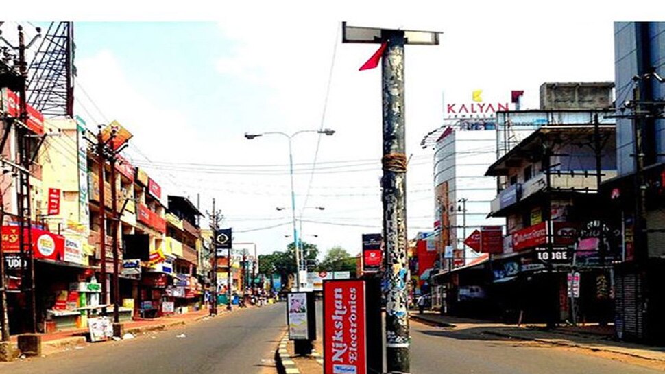 തലശ്ശേരിയില് നാളെ വരെ നിരോധനാജ്ഞ പ്രഖ്യാപിച്ചു തലശ്ശേരിയില് നാളെ വരെ നിരോധനാജ്ഞ പ്രഖ്യാപിച്ചു