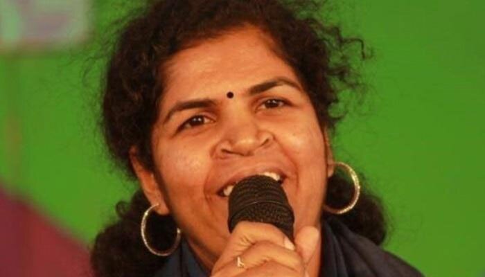 "കനകദുര്ഗ"യെത്തി; ഭര്ത്താവും ഭര്തൃമാതാവും വീടുവിട്ടു!! "കനകദുര്ഗ"യെത്തി; ഭര്ത്താവും ഭര്തൃമാതാവും വീടുവിട്ടു!!