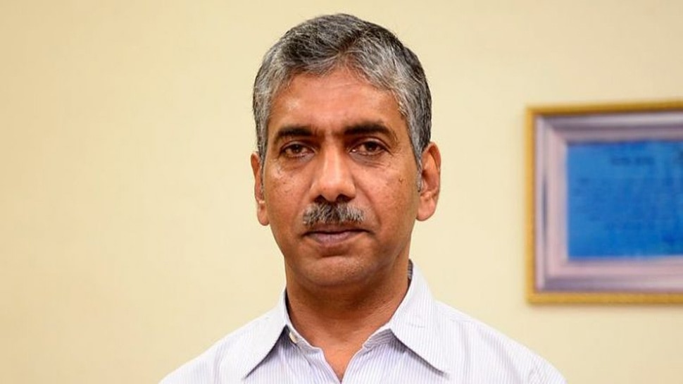 രാജി സ്വീകരിച്ചില്ല; ജേക്കബ് തോമസ് മത്സരിക്കില്ല രാജി സ്വീകരിച്ചില്ല; ജേക്കബ് തോമസ് മത്സരിക്കില്ല