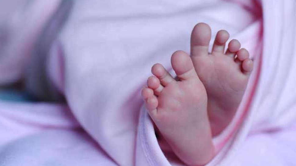 കുഞ്ഞിന്റെ ഹൃദയ ശസ്ത്രക്രിയ പൂര്ത്തിയായി, 48 മണിക്കൂര് നിര്ണ്ണായകം!! കുഞ്ഞിന്റെ ഹൃദയ ശസ്ത്രക്രിയ പൂര്ത്തിയായി, 48 മണിക്കൂര് നിര്ണ്ണായകം!!