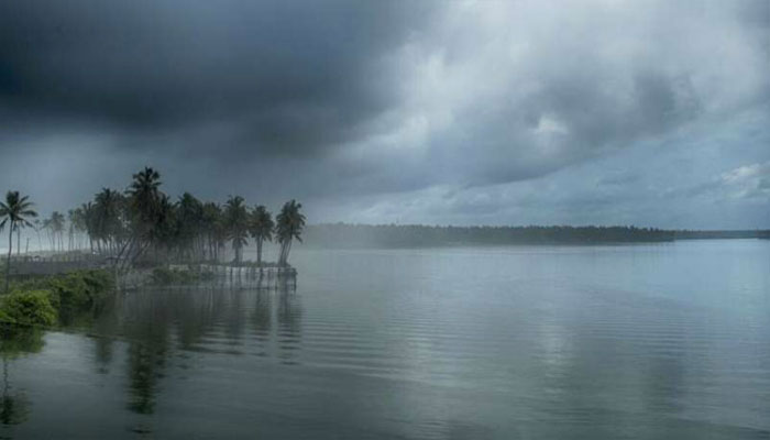 കനത്ത മഴയ്ക്ക് സാധ്യത; രണ്ടു ജില്ലകളില് റെഡ് അലര്ട്ട് കനത്ത മഴയ്ക്ക് സാധ്യത; രണ്ടു ജില്ലകളില് റെഡ് അലര്ട്ട്