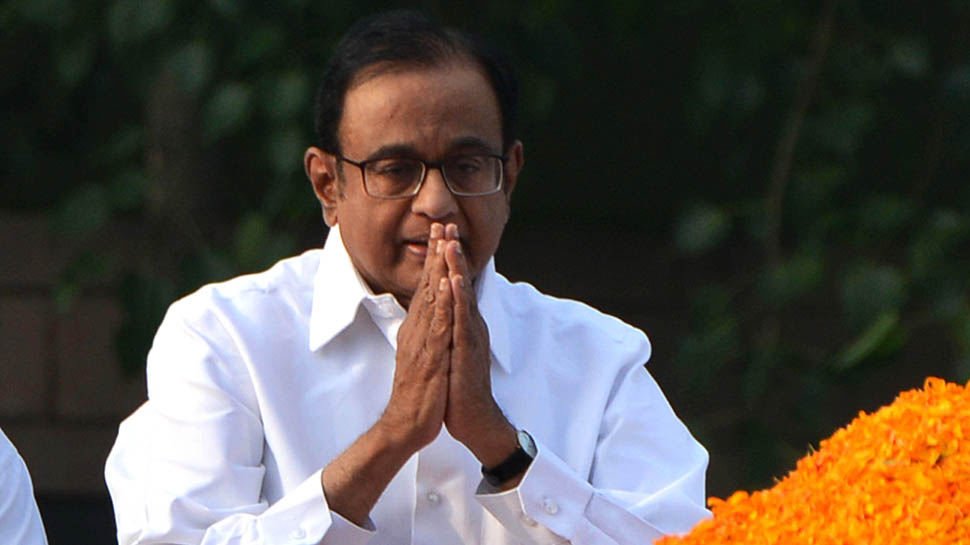 ചിദംബരത്തിന്റെ ജാമ്യാപേക്ഷയില് ഇന്ന് അടിയന്തിര വാദം കേൾക്കില്ല ചിദംബരത്തിന്റെ ജാമ്യാപേക്ഷയില് ഇന്ന് അടിയന്തിര വാദം കേൾക്കില്ല