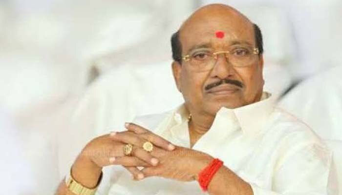 ചിലര്ക്ക് ഇപ്പോഴും പൊലീസാണെന്നാണ് വിചാരം -വെള്ളാപ്പള്ളി ചിലര്ക്ക് ഇപ്പോഴും പൊലീസാണെന്നാണ് വിചാരം -വെള്ളാപ്പള്ളി