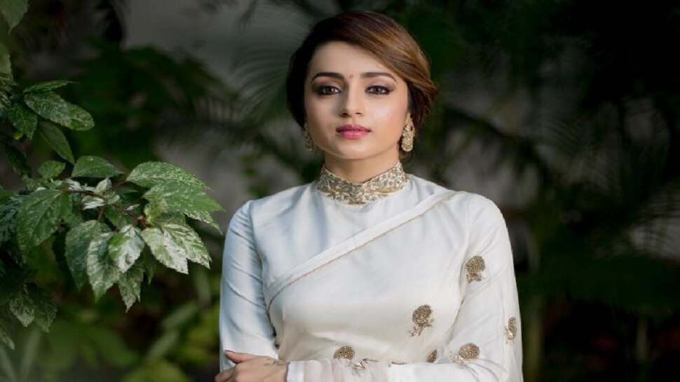 തൃഷ സൂപ്പര് താര ചിത്രത്തില് നിന്ന് പിന്മാറിയതെന്തിന്? തൃഷ സൂപ്പര് താര ചിത്രത്തില് നിന്ന് പിന്മാറിയതെന്തിന്?