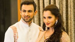എന്തൊക്കെ സംഭവിച്ചാലും ഇന്ത്യയ്ക്കൊപ്പമെന്ന് സാനിയ, എന്‍റെ പ്രകടനമാണ് മറുപടിയെന്ന് ശുഐബ്!!