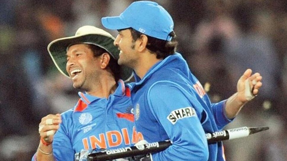How former Pakistan bowler introduced MS Dhoni to Rashid Latif ...