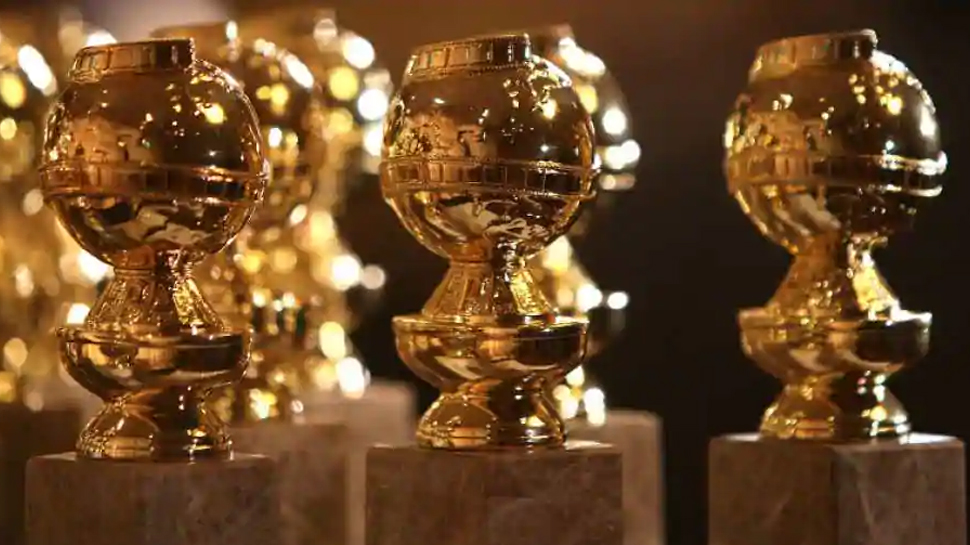 Golden Globes 2021: അന്തരിച്ച Black Panther താരം Chadwick Boseman മികച്ച നടൻ, മികച്ച സിനിമ 'Nomadland' Golden Globes 2021: അന്തരിച്ച Black Panther താരം Chadwick Boseman മികച്ച നടൻ, മികച്ച സിനിമ 'Nomadland'