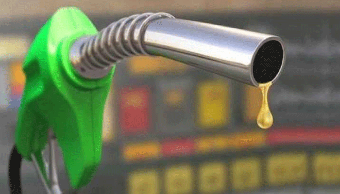 Fuel Price Hike: ഇന്ധനവില കുറഞ്ഞേക്കും, നികുതി കുറയ്ക്കാനുള്ള നടപടിയുമായി കേന്ദ്രം Fuel Price Hike: ഇന്ധനവില കുറഞ്ഞേക്കും, നികുതി കുറയ്ക്കാനുള്ള നടപടിയുമായി കേന്ദ്രം
