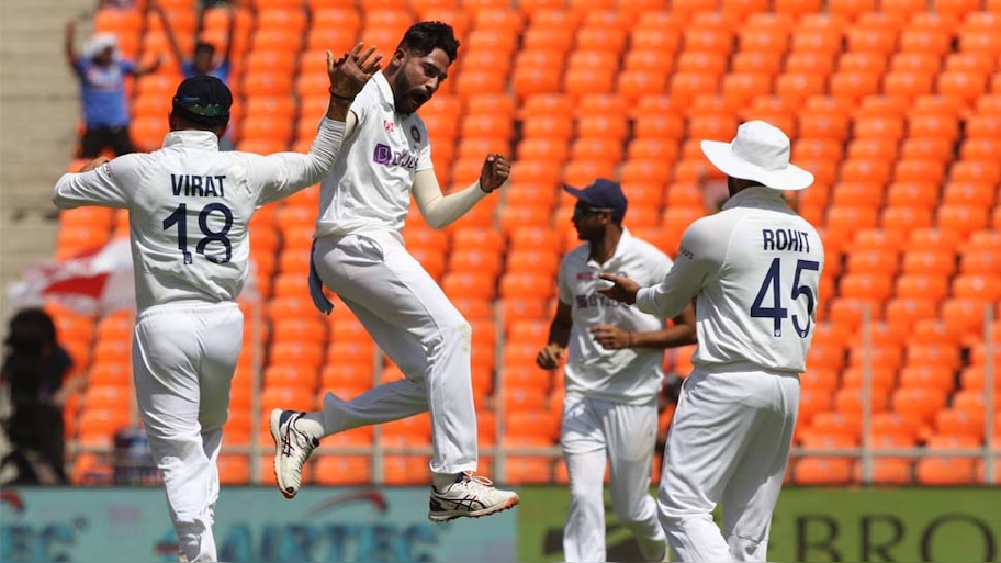 IND vs ENG 4th Test : അവസാന ടെസ്റ്റിലും England ന് പതർച്ച : Axar Patel ലും R Ashwin നും ചേർന്ന് സന്ദർശകരെ 205 പുറത്താക്കി, ഇന്ത്യക്കും തുടക്കം ഞെട്ടലോടെ