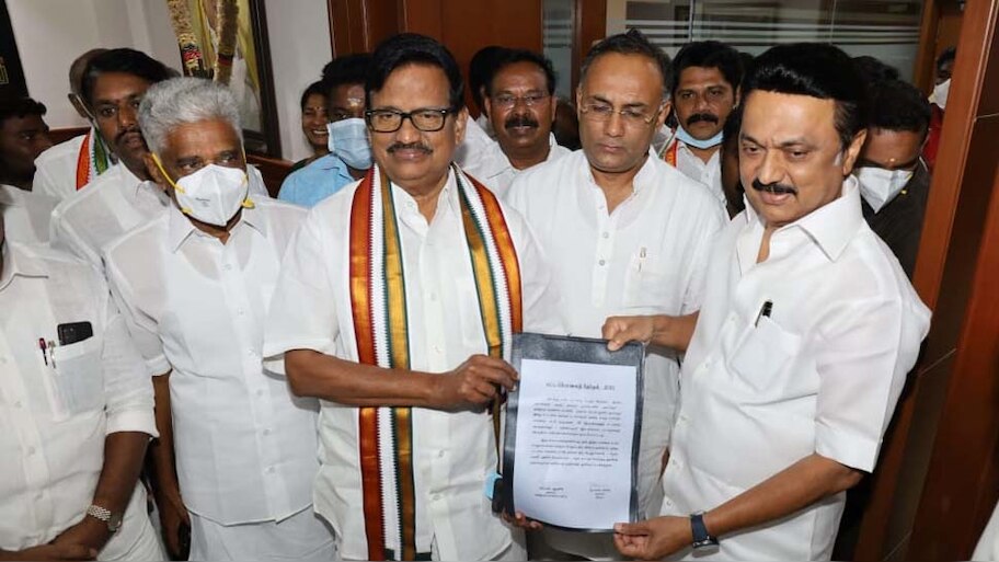 TN Assembly Election 2021 : DMK Congress ന് 25 സീറ്റുകൾ നൽകി, ഒപ്പം Kanyakumari ലോക്സഭ മണ്ഡലം