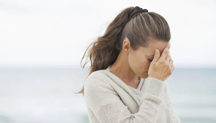 Vastu Tips: വീടിന്റെ വാസ്തു ദോഷം നിങ്ങൾക്ക് depression ഉണ്ടാക്കാം, തടയാനുള്ള മാർഗമിതാ.. Vastu Tips: വീടിന്റെ വാസ്തു ദോഷം നിങ്ങൾക്ക് depression ഉണ്ടാക്കാം, തടയാനുള്ള മാർഗമിതാ..