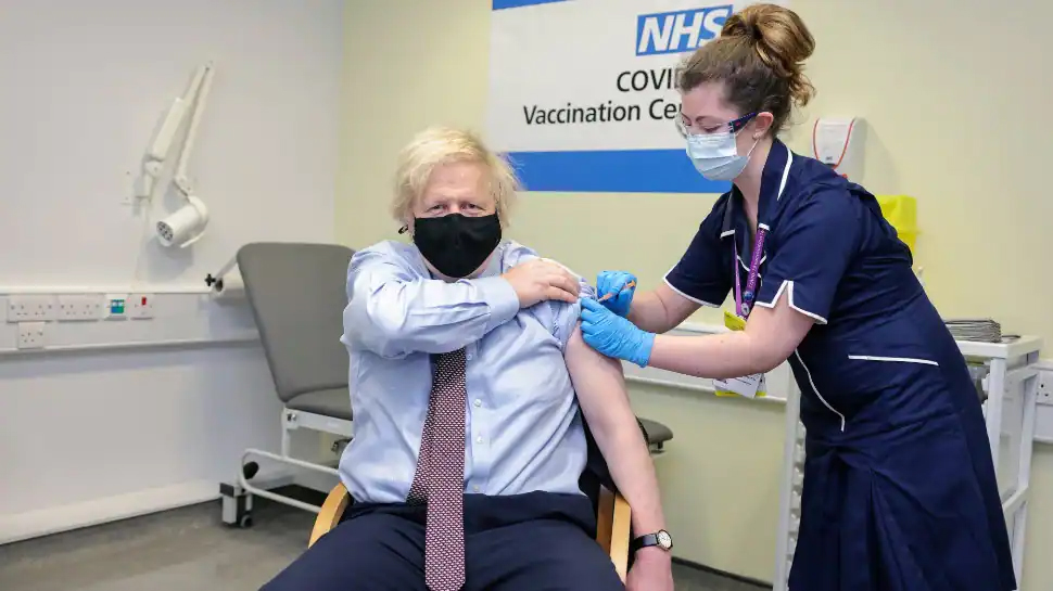 UK Prime Minster Boris Johnson AstraZeneca കോവിഡ് വാക്സിന്റെ ആദ്യ ഡോസ് സ്വീകരിച്ചു UK Prime Minster Boris Johnson AstraZeneca കോവിഡ് വാക്സിന്റെ ആദ്യ ഡോസ് സ്വീകരിച്ചു