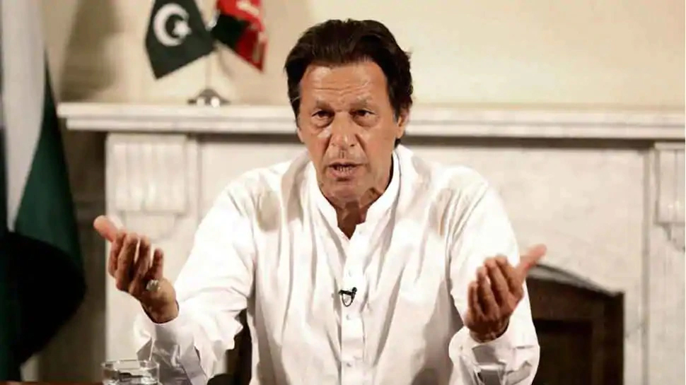Pakistan Prime Minister Imran Khan ന് കോവിഡ് സ്ഥിരീകരിച്ചു, രണ്ട് ദിവസം മുമ്പാണ് ഇമ്രാൻ ഖാൻ ചൈനീസ് വാക്സിൻ സ്വീകരിച്ചത് Pakistan Prime Minister Imran Khan ന് കോവിഡ് സ്ഥിരീകരിച്ചു, രണ്ട് ദിവസം മുമ്പാണ് ഇമ്രാൻ ഖാൻ ചൈനീസ് വാക്സിൻ സ്വീകരിച്ചത്