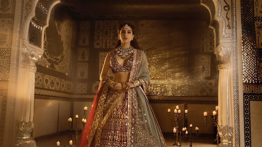 Manish Malhotra യുടെ പുതിയ വിവാഹ വസ്ത്രത്തിൽ അതിസുന്ദരിയായ മണവാട്ടിയായി Sara Ali Khan
