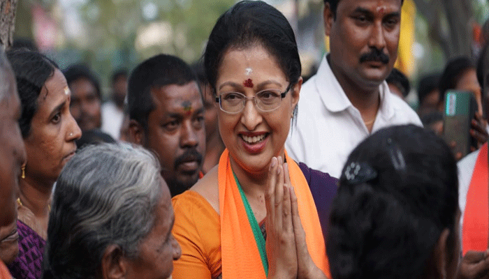 Tamil Nadu Assembly Election 2021: സീറ്റിന് വേണ്ടിയല്ല BJPയില് ചേര്ന്നത്, കമല്ഹാസന്റെ രാഷ്ട്രീയത്തിന് ഭാവിയില്ലെന്നും നടി ഗൗതമി Tamil Nadu Assembly Election 2021: സീറ്റിന് വേണ്ടിയല്ല BJPയില് ചേര്ന്നത്, കമല്ഹാസന്റെ രാഷ്ട്രീയത്തിന് ഭാവിയില്ലെന്നും നടി ഗൗതമി