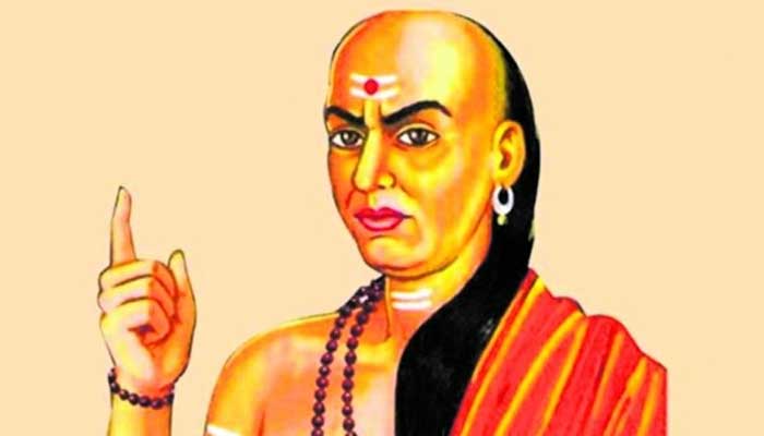 Chanakya Nithi: ഈ 4 ഗുണങ്ങളിൽ നിന്നും സത്യവും നീതിയുമുള്ള മനുഷ്യരെ തിരിച്ചറിയാം Chanakya Nithi: ഈ 4 ഗുണങ്ങളിൽ നിന്നും സത്യവും നീതിയുമുള്ള മനുഷ്യരെ തിരിച്ചറിയാം