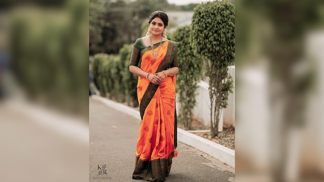 Malayalam Serial Actress Gayathri Arun Xxx - à´¸à´¹àµ‹à´¦à´°à´¨àµà´±àµ† à´µà´¿à´µà´¾à´¹à´šàµà´šà´Ÿà´™àµà´™à´¿àµ½ à´¤à´¾à´°à´®à´¾à´¯à´¿ Gayathri Arun, à´šà´¿à´¤àµà´°à´™àµà´™àµ¾ à´•à´¾à´£à´¾à´‚ | News in  Malayalam