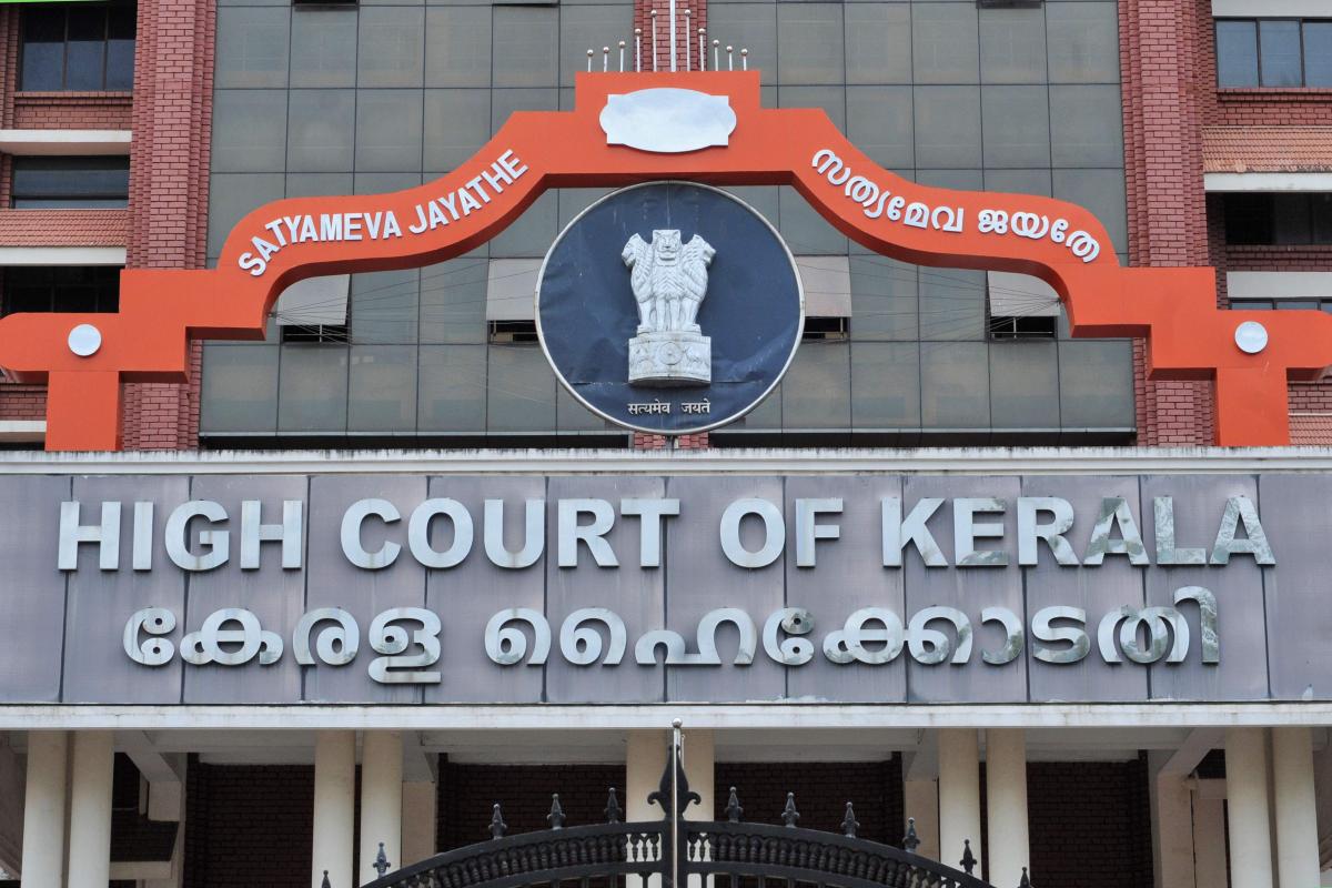 kerala-high-court-ordered-that-take-immediate-action-to-avoid-crowd-in