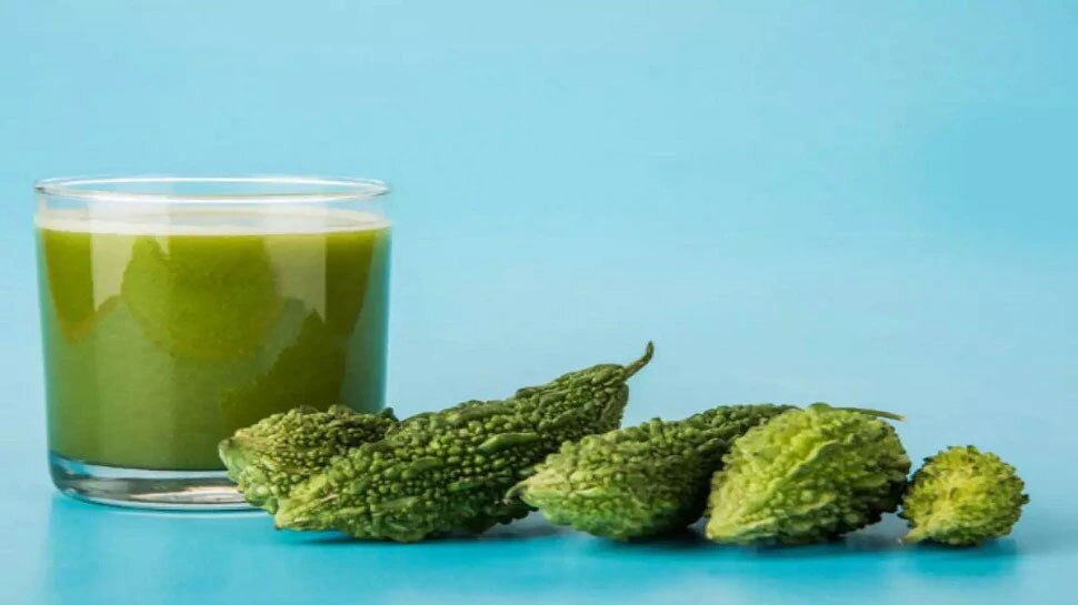 Half glass Bitter Gourd Juice makes immune system strong and decrease