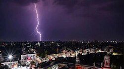 Lightning Alert : സംസ്ഥാനത്ത് ഇന്ന് മുതൽ ഇടി മിന്നലോട് കൂടിയ മഴയ്ക്ക് സാധ്യത