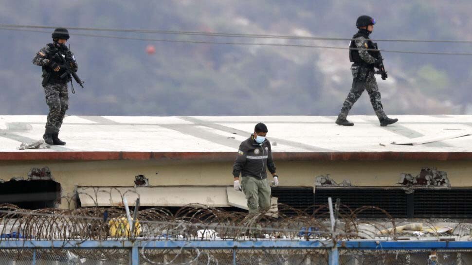Gang war in ecuador largest prison 52 inmates died Ecuador Mafia