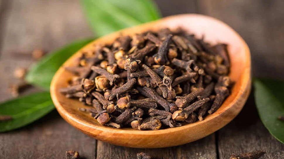 Benefits of cloves Cloves boosts stamina consuming cloves before