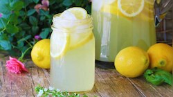 Lemonade Health Benefits: നാരങ്ങാ വെള്ളം കുടിച്ച് ദിനം ആരംഭിക്കൂ.. നേടാം ഈ 5 ഗുണങ്ങൾ 