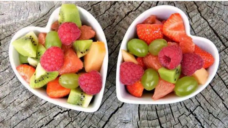 Fruits for glowing skin these fruits helps for skin protection Fruits