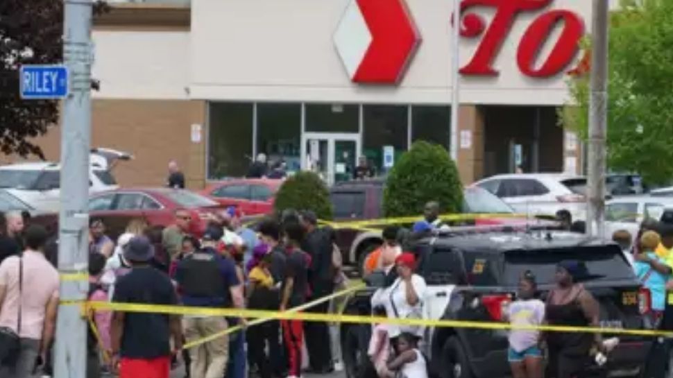 10 dead in mass shooting at US supermarket | യുഎസിൽ പതിനെട്ടുകാര ...