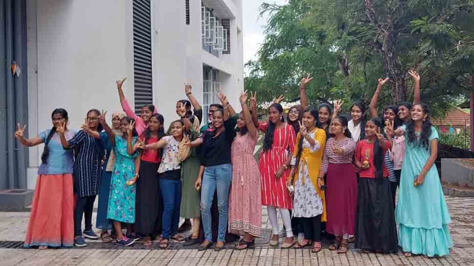 Kerala SSLC Result 2022 Thiruvananthapuram Cotton Hills Girls School
