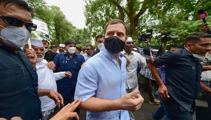 National Herald Case: നാഷണല് ഹെറാള്ഡ് കേസില് രാഹുല് ഗാന്ധിയുടെ അപേക്ഷ ED അംഗീകരിച്ചു, ഇനി ചോദ്യം ചെയ്യല് തിങ്കളാഴ്ച National Herald Case: നാഷണല് ഹെറാള്ഡ് കേസില് രാഹുല് ഗാന്ധിയുടെ അപേക്ഷ ED അംഗീകരിച്ചു, ഇനി ചോദ്യം ചെയ്യല് തിങ്കളാഴ്ച