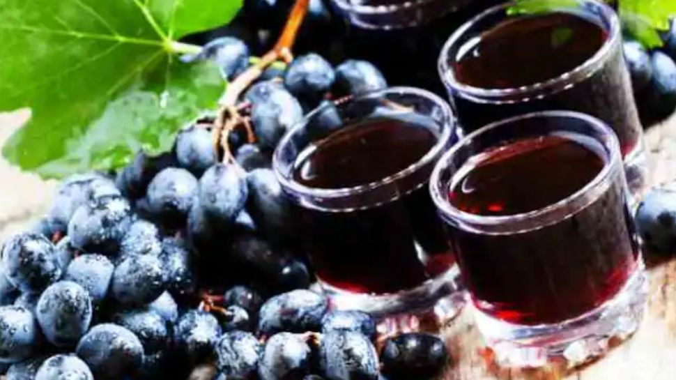 Grape juice health benefits of drinking grape juice Grape juice