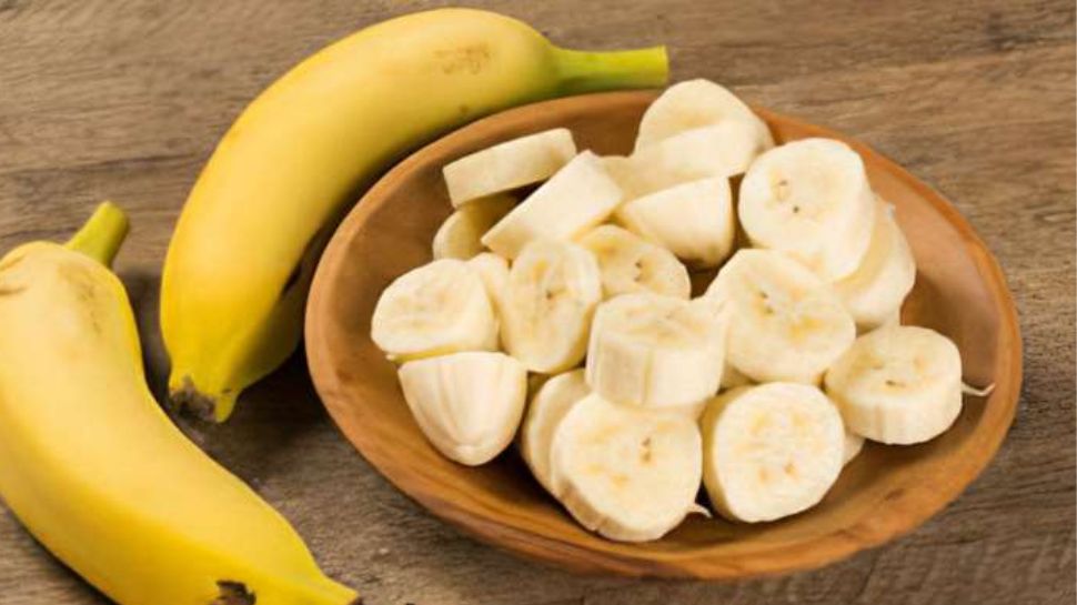 Side-Effects Of Bananas Stop Eating Bananas If You Have These Health ...