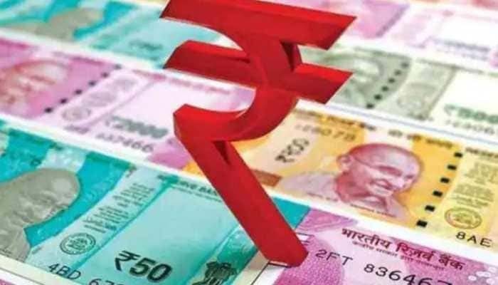 rupee-hits-all-time-low-against-dollar-1-usd-equals-80-44-inr-rupee