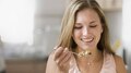 Food For Anti Ageing: വാർധക്യം വേ​ഗത്തിലെത്താതെ നോക്കാം... ഈ പഴങ്ങളും പച്ചക്കറികളും ഭക്ഷണത്തിന്റെ ഭാ​ഗമാക്കാം
