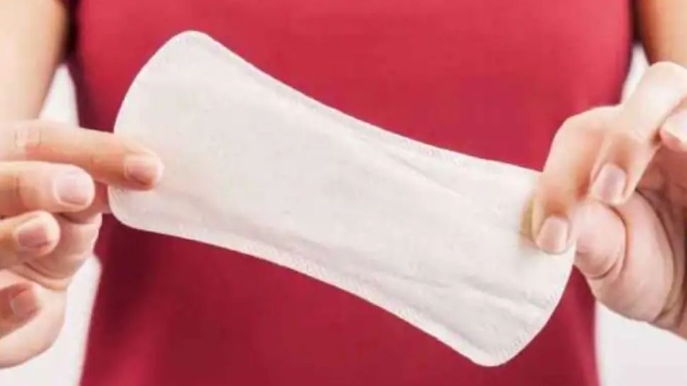 Sanitary Pads Causing Cancer In Women study reveals shocking report