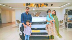 ടൊവീനോയ്ക്ക് പിന്നാലെ ലിസ്റ്റിനും വാങ്ങി റേഞ്ച് റോവർ- വില രണ്ട് കോടിക്ക് മേലെ