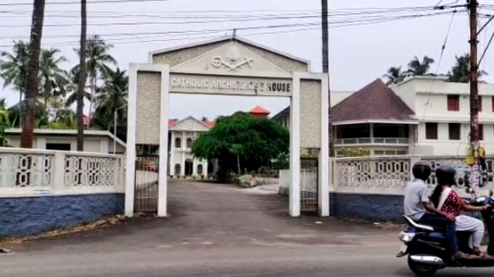 Serious Crticism againist Kerala Government Thrissur Catholic Church