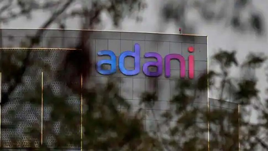 Adani FPO : എഫ്പിഒയിൽ അദാനിയെ രക്ഷിച്ചത് രണ്ട് ഇന്ത്യൻ ഭീമൻമാർ... അവസാന നിമിഷം സംഭവിച്ചത് ഇങ്ങനെ