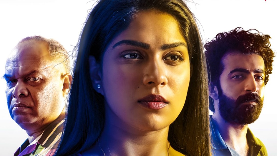 Chathuram' OTT: Swasika - Roshan Mathew starrer erotic thriller to start  streaming on THIS month | Malayalam Movie News - Times of India