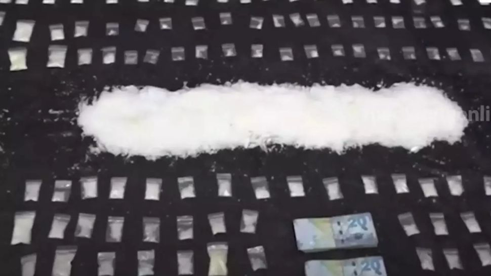 Massive drug bust in Kuwait hashish and captagon pills were seized l