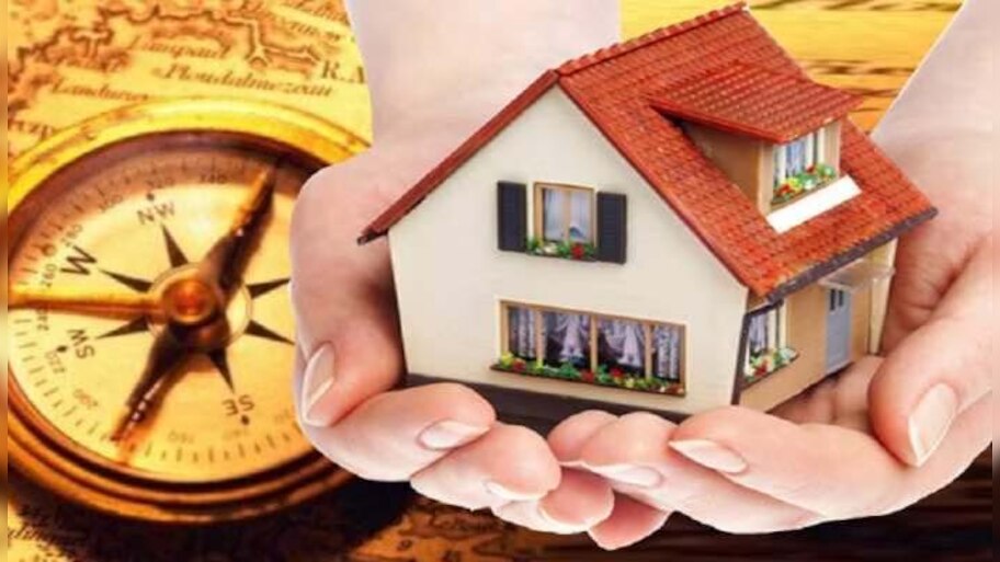 Home Vastu: വീടിന്‍റെ പ്രധാനവതിലിന് സമീപം ഈ സാധനങ്ങള്‍ പാടില്ല, സന്തോഷം ഇല്ലാതാകും 