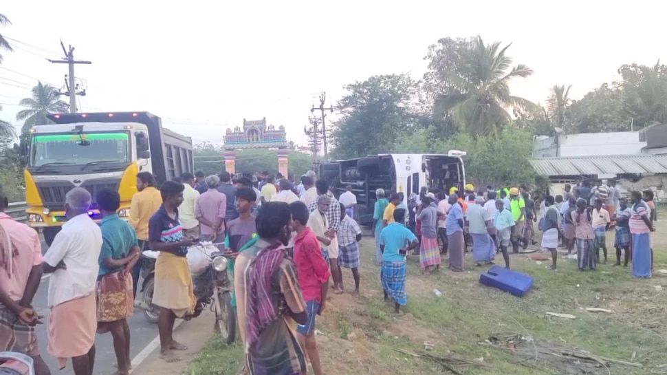 Bus Accident: തൃശൂരിൽ നിന്ന് വേളാങ്കണ്ണിക്ക് പോയ തീർത്ഥാടകരുടെ ബസ് മറിഞ്ഞ് അപകടം; മൂന്ന് മരണം