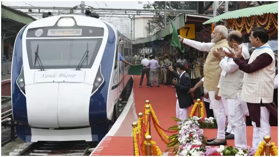 Vande Bharat Express: മണിക്കൂറിൽ 100 കിലോ മീറ്റർ വേഗത; വന്ദേഭാരത് ട്രെയിൻ കേരളത്തിലേയ്ക്ക്
