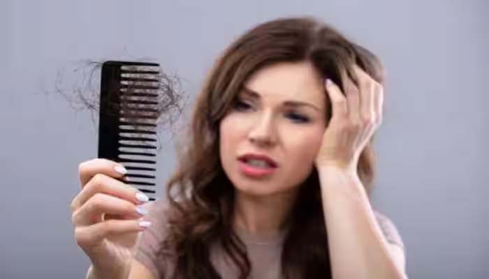 Hairfall Solution: മുടി കൊഴിച്ചില് മാറ്റാം, അടുക്കളയിലുണ്ട് പരിഹാരം Hairfall Solution: മുടി കൊഴിച്ചില് മാറ്റാം, അടുക്കളയിലുണ്ട് പരിഹാരം