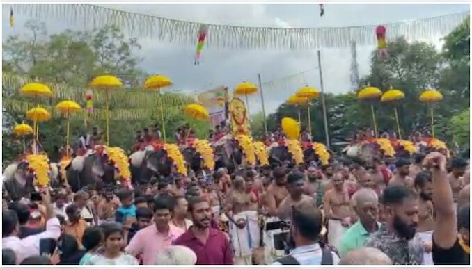 Thrissur Pooram 2023: 'അടുത്ത വർഷം വീണ്ടും കാണാം', ഭഗവതിമാർ ഉപചാരം ചൊല്ലി പിരിഞ്ഞു; തൃശൂർ പൂരത്തിൻറെ ചടങ്ങുകൾക്ക് സമാപനം